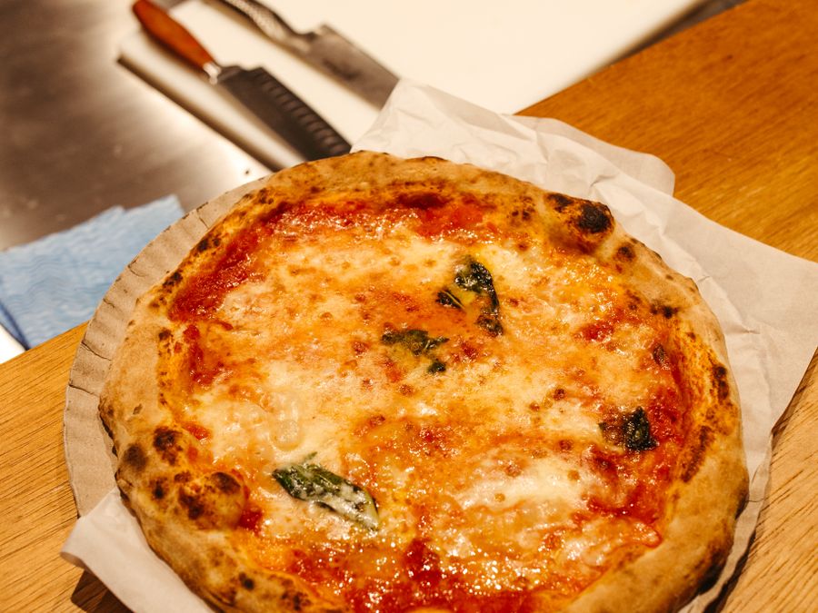 Margherita pizza